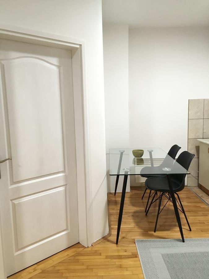 Apartman Iva Apartment Bijeljina Bagian luar foto