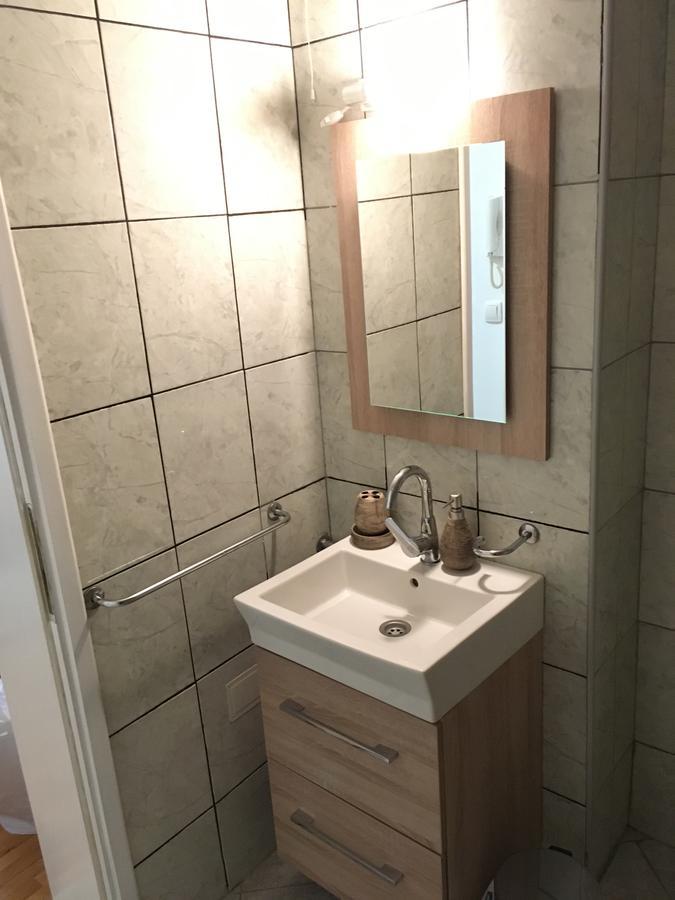 Apartman Iva Apartment Bijeljina Bagian luar foto