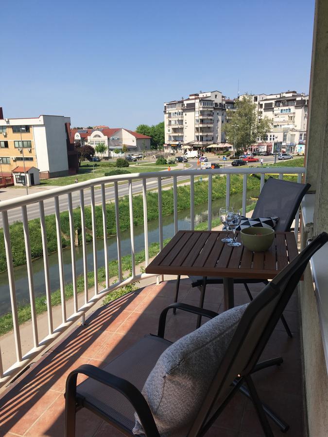 Apartman Iva Apartment Bijeljina Bagian luar foto